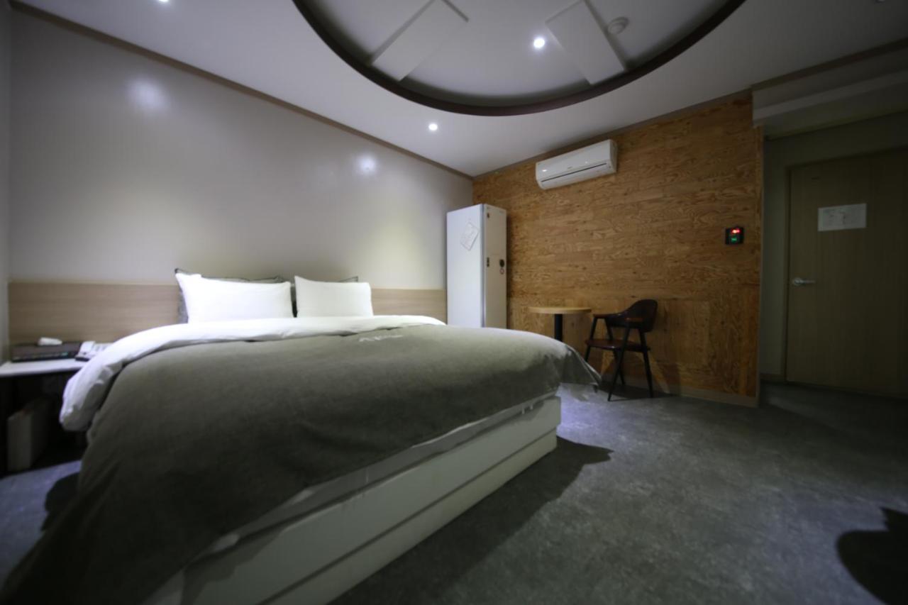 Xian Hotel Cheongju Bagian luar foto