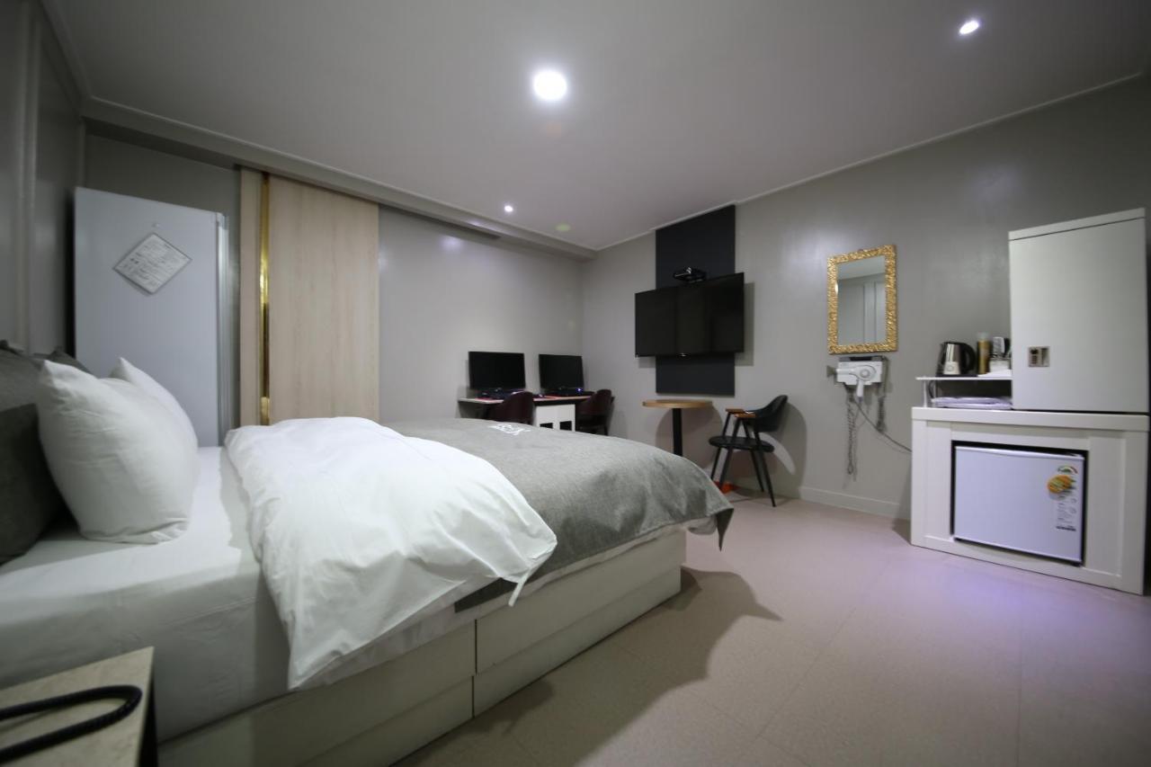 Xian Hotel Cheongju Bagian luar foto